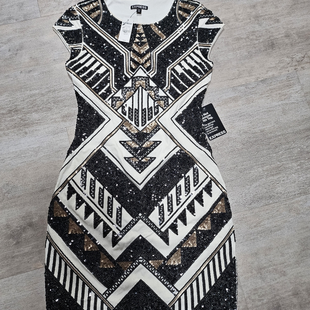 NEW Express Black and White Sheath Mini Dress